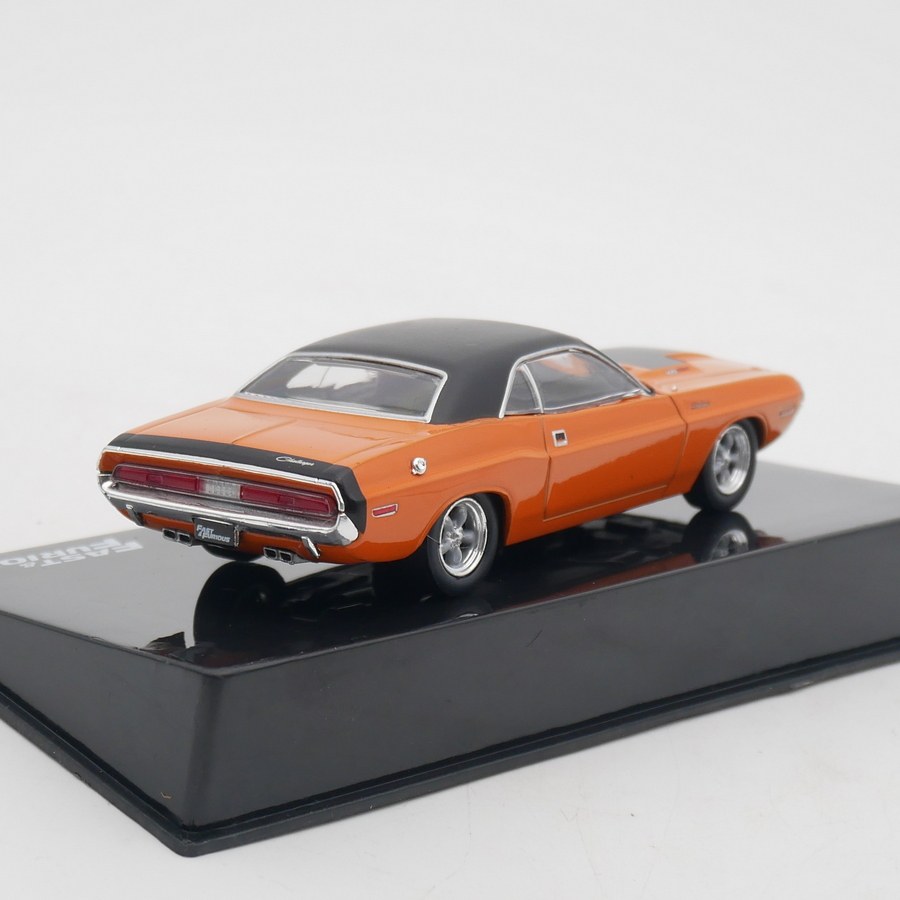 Diecast Ixo 1:43 Scale Dodge C - Movies ulasan dan harga